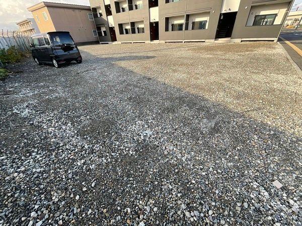 グラシアス帯広（206） 駐車場