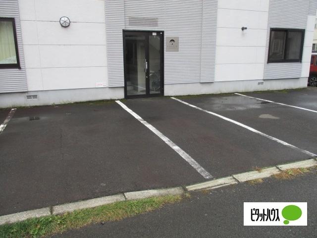 フォレスト（202） 駐車場