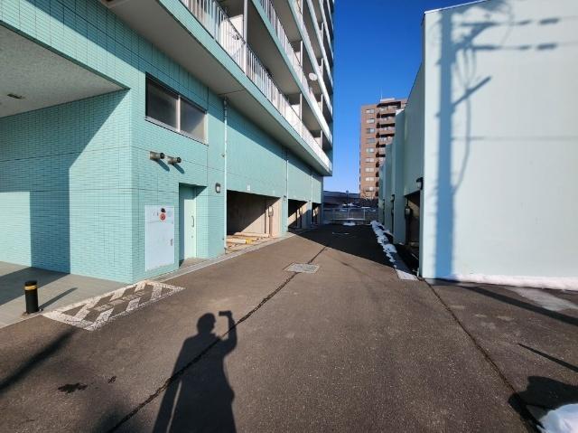 サルイ・オビヒロ（504） 駐車場