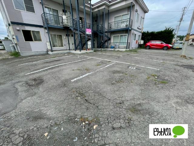 チェリー107（101） 駐車場
