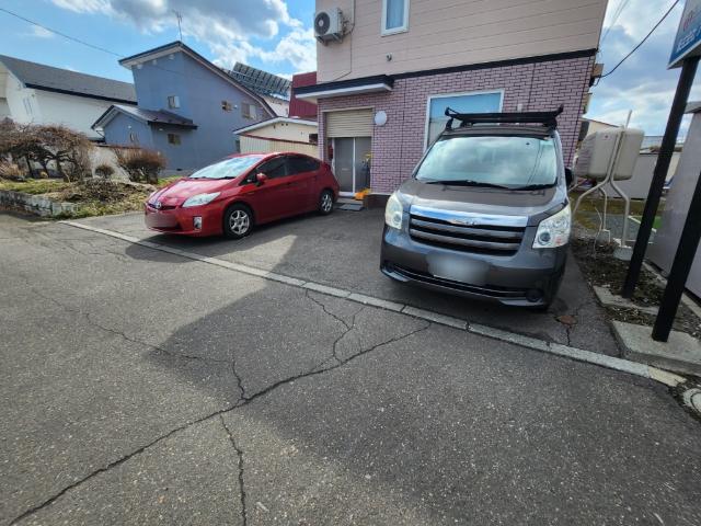 コーポルーセント（101） 駐車場