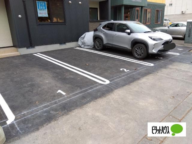 raffine（302） 駐車場