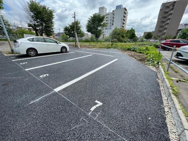 NaturalⅡ（ナチュラルⅡ）（102） 駐車場