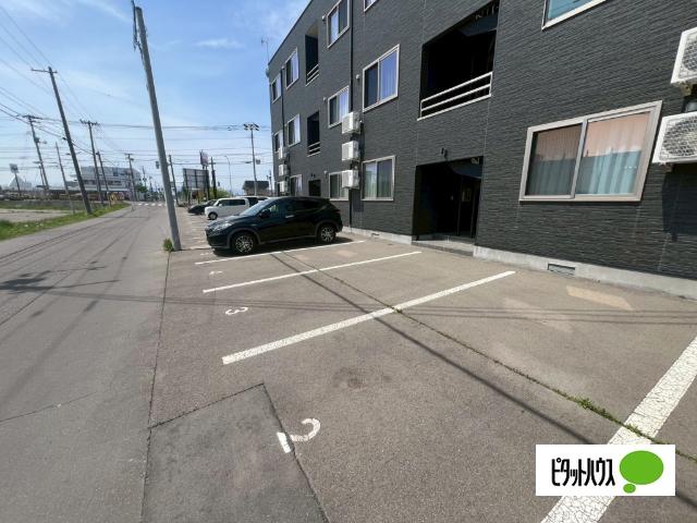 DRIVE(ドライブ）（101） 駐車場