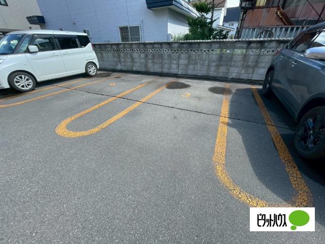 べルピア18（102） 駐車場