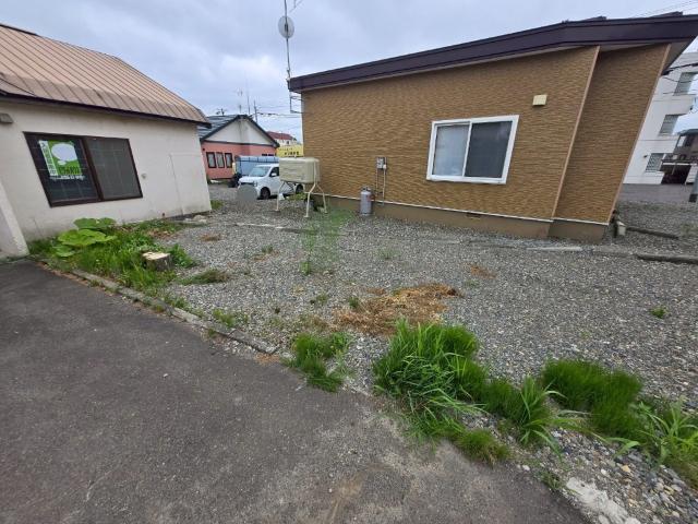 大川町12-2平屋（1） 駐車場