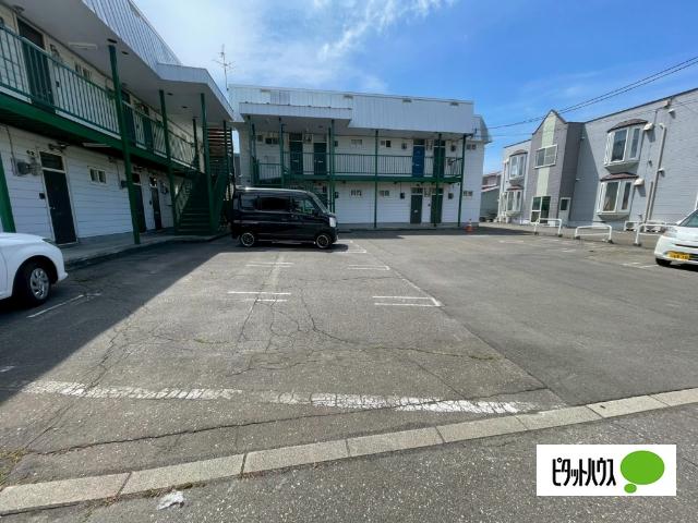 ザ・コーポ 駐車場