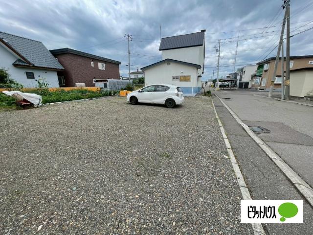 レインボーハイツK（102） 駐車場