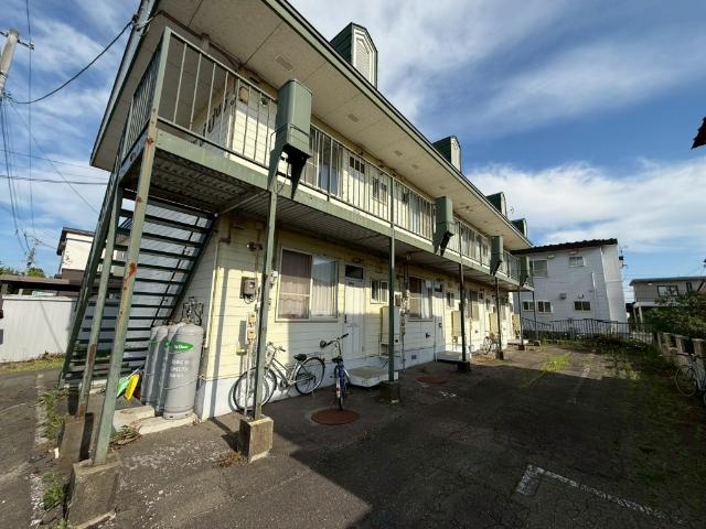 帯広市東九条南アパート 外観
