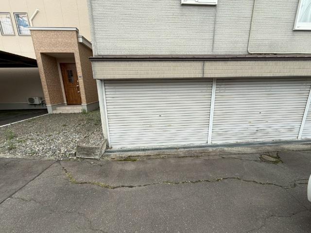 ハイツTOMO 駐車場