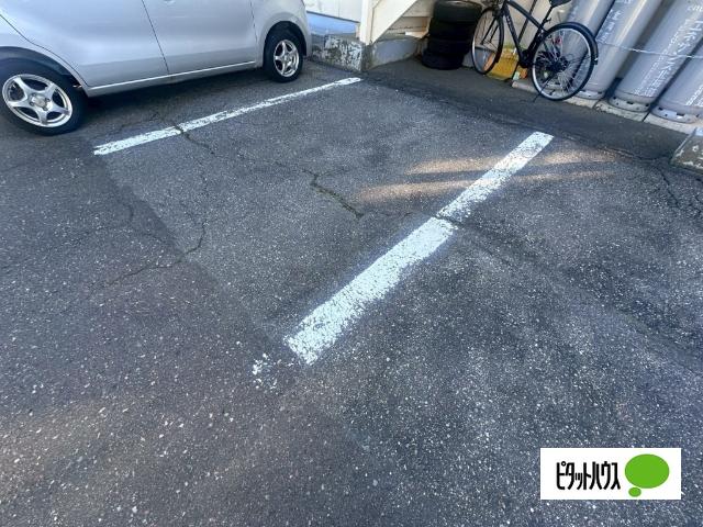 コーポ相馬（C） 駐車場