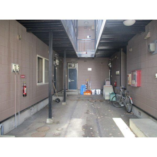 ドリームハイツ友光５号館（2-A） エントランス