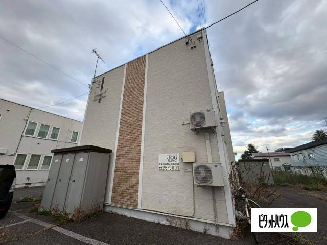 ＥＡＳＴ　ＡＯＹＡＭＡ（1-B） 外観