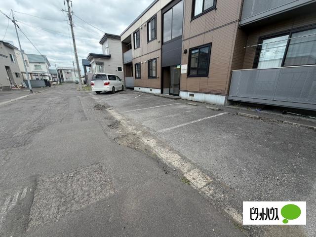 Sweet Water（101） 駐車場