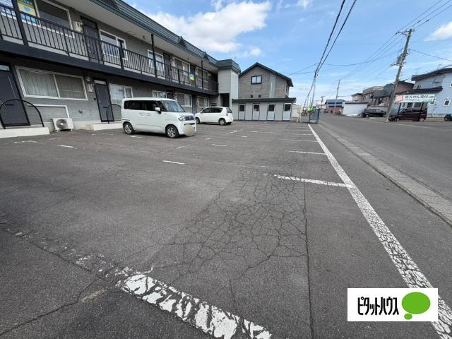 豊岡ＤＲ．１-６ 駐車場