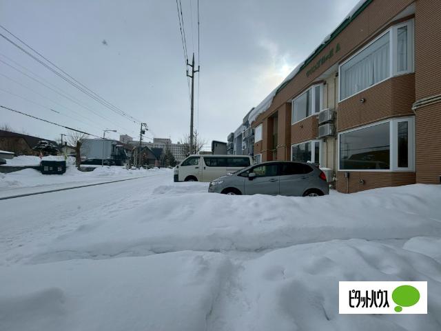 タウンズ緑が丘Ａ（103） 駐車場