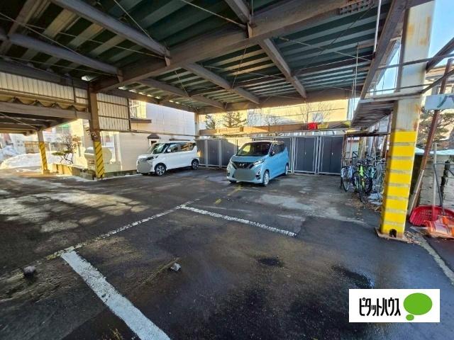 八重洲ビル（403） 駐車場