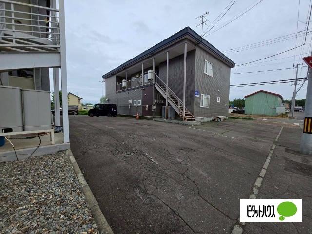 コーポフラワーⅢ（103） 駐車場
