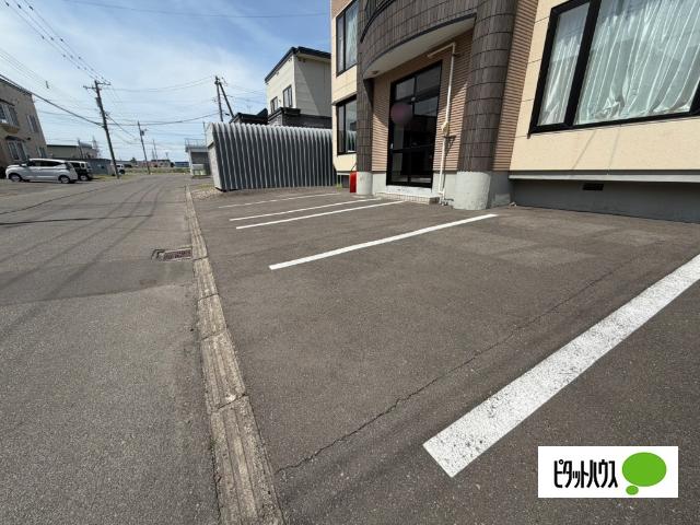パールハイツ112B（101） 駐車場