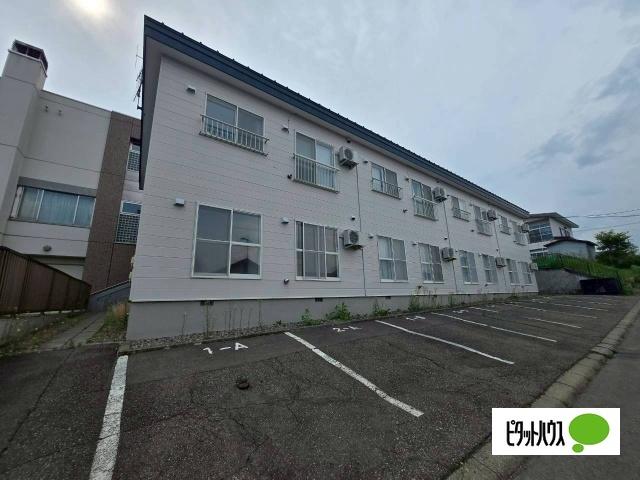  築32年5ヶ月 2階建の賃貸物件