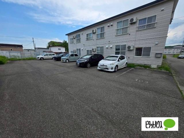 ポールスターハイツ品川A（103） 駐車場