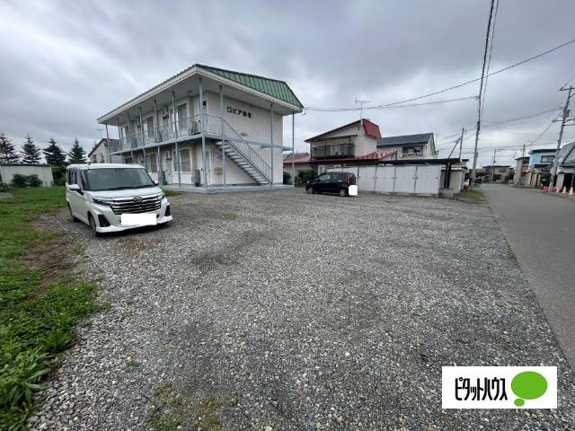 ロピア弥生（11） 駐車場