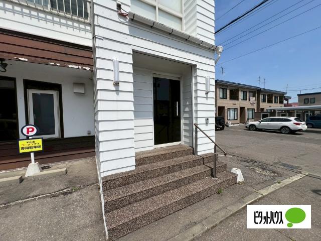 望月貸店舗（2F） エントランス