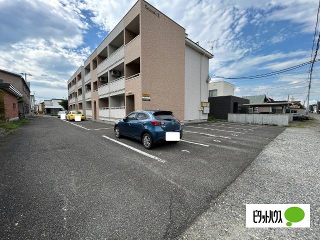 EstanciaⅡ（エスタンシア2）（103） 駐車場