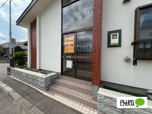 末広2-8貸家（1） エントランス