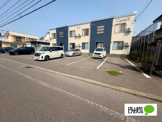 CLAIRE Ⅳ（102） 駐車場