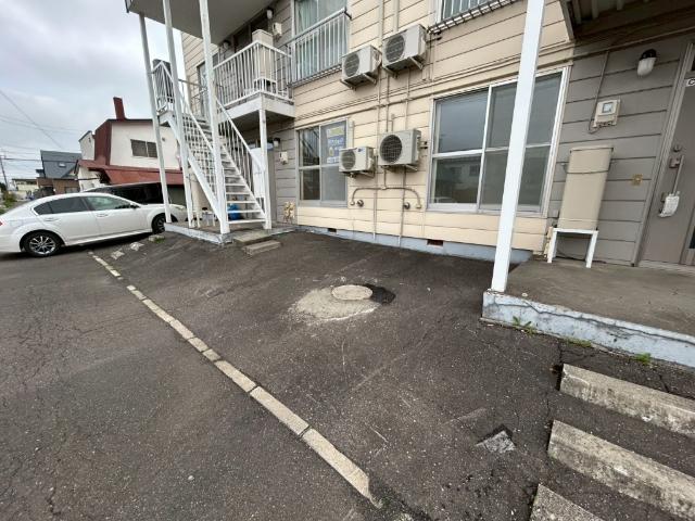 峰田ハイツ（B） 駐車場