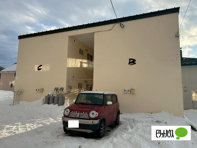 帯広駅よりバス105分 築31年6ヶ月 2階建の賃貸物件