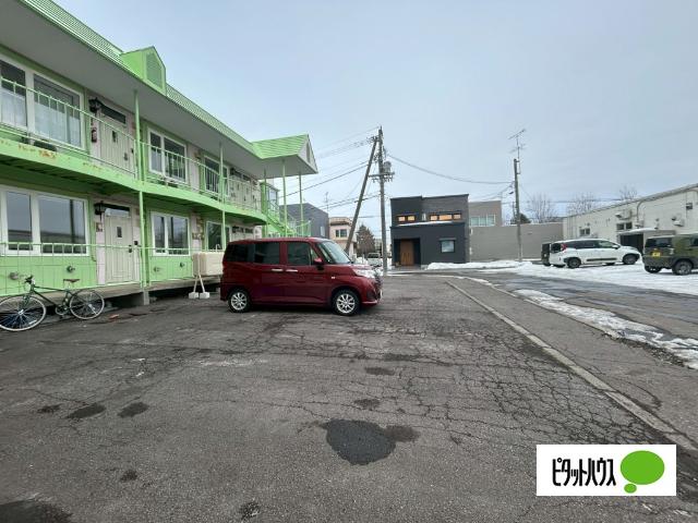 エスポアール（106） 駐車場