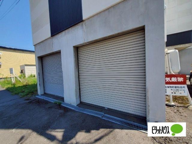 ウッド・ベルASAHIMACH（103） 駐車場
