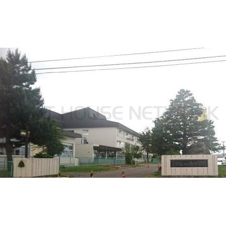 旭川市立永山南小学校：450m