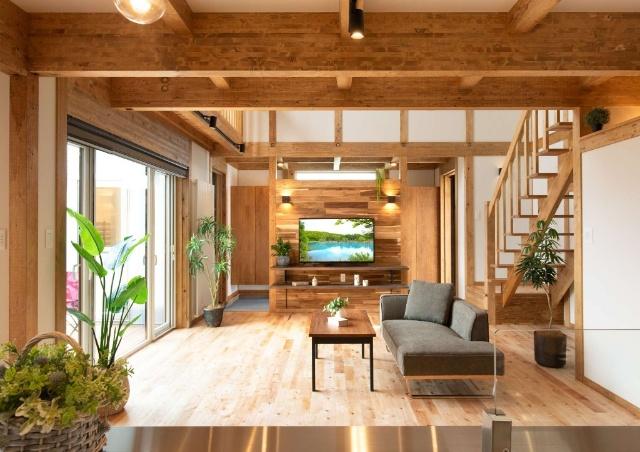 ※商談中※豊岡2条6丁目　戸建て リビング