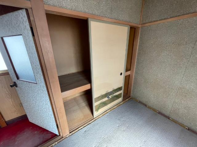 ♪敷地133坪、公園隣接♪幕別町旭町＿中古住宅 収納