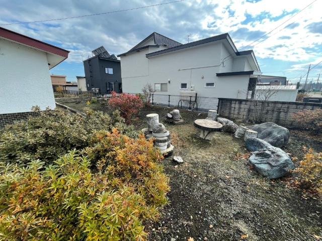 ♪敷地133坪、公園隣接♪幕別町旭町＿中古住宅 庭