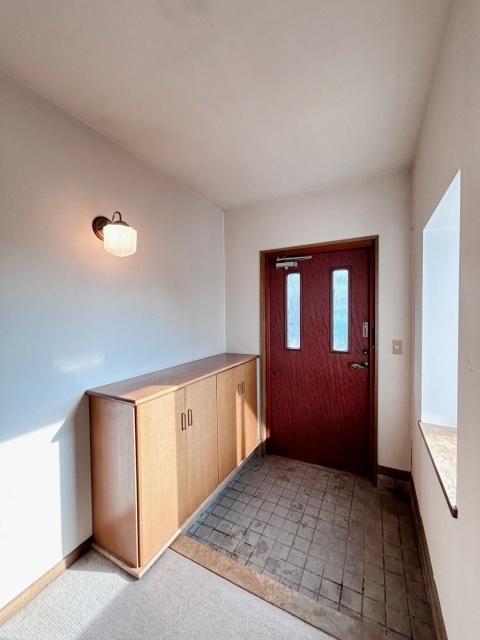 末広東1条12丁目3-23　戸建て 玄関