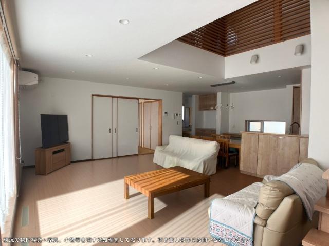 【価格改定】築12年♪　南東角地♪　大樹町緑町14_中古住宅 リビング