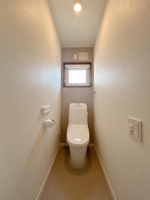 上川郡鷹栖町北野東4条2丁目　戸建て トイレ