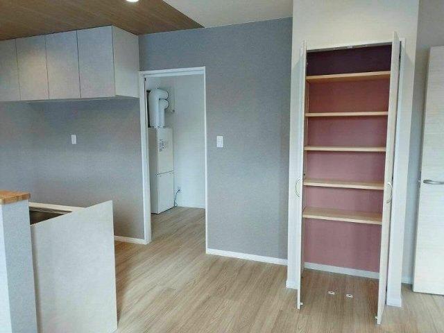 春光台2条4丁目　平屋 収納