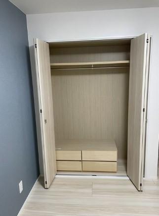 ♪築8年・一条工務店様施工♪西１８南３４＿中古住宅 収納