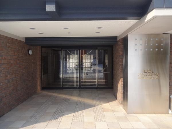 ロジェアクシス四条通 エントランス