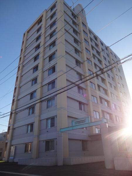 ロピア豊岡４条通り 外観