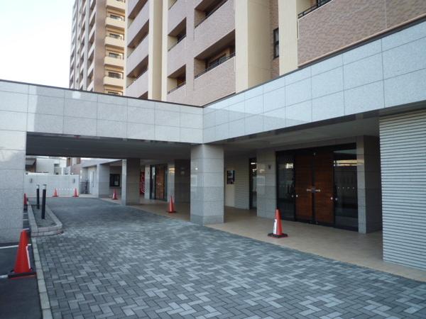 パシフィック西６条プライム エントランス