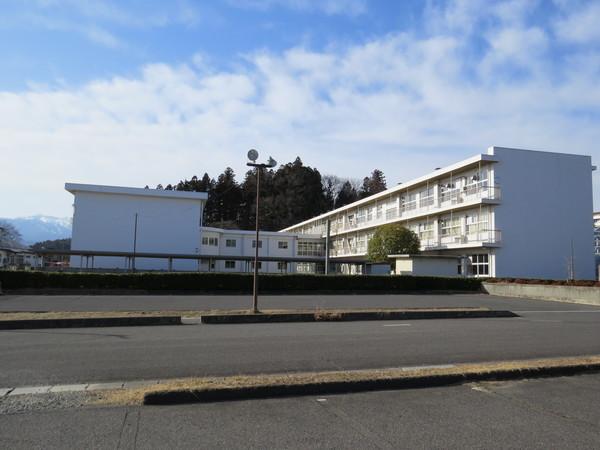 二本松市立二本松第一中学校：1362m