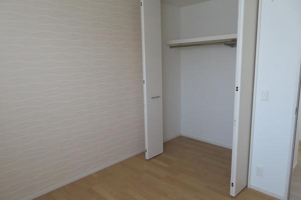 西中央戸建 収納