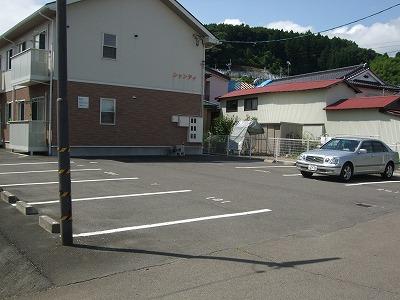 シャンティ（101） 駐車場