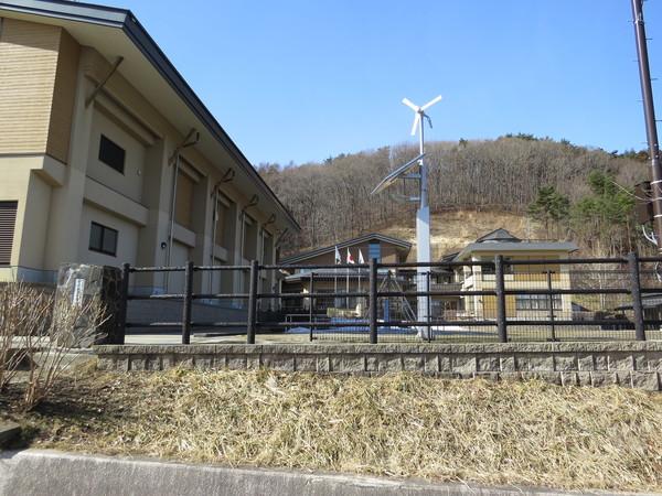 二本松市立安達太良小学校：203m